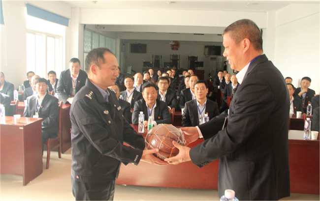 尊时凯龙·Z6(中国区)人生就是拼搏!